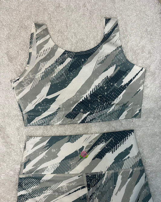 🖤 Set Deportivo Abstracto – Short + Top