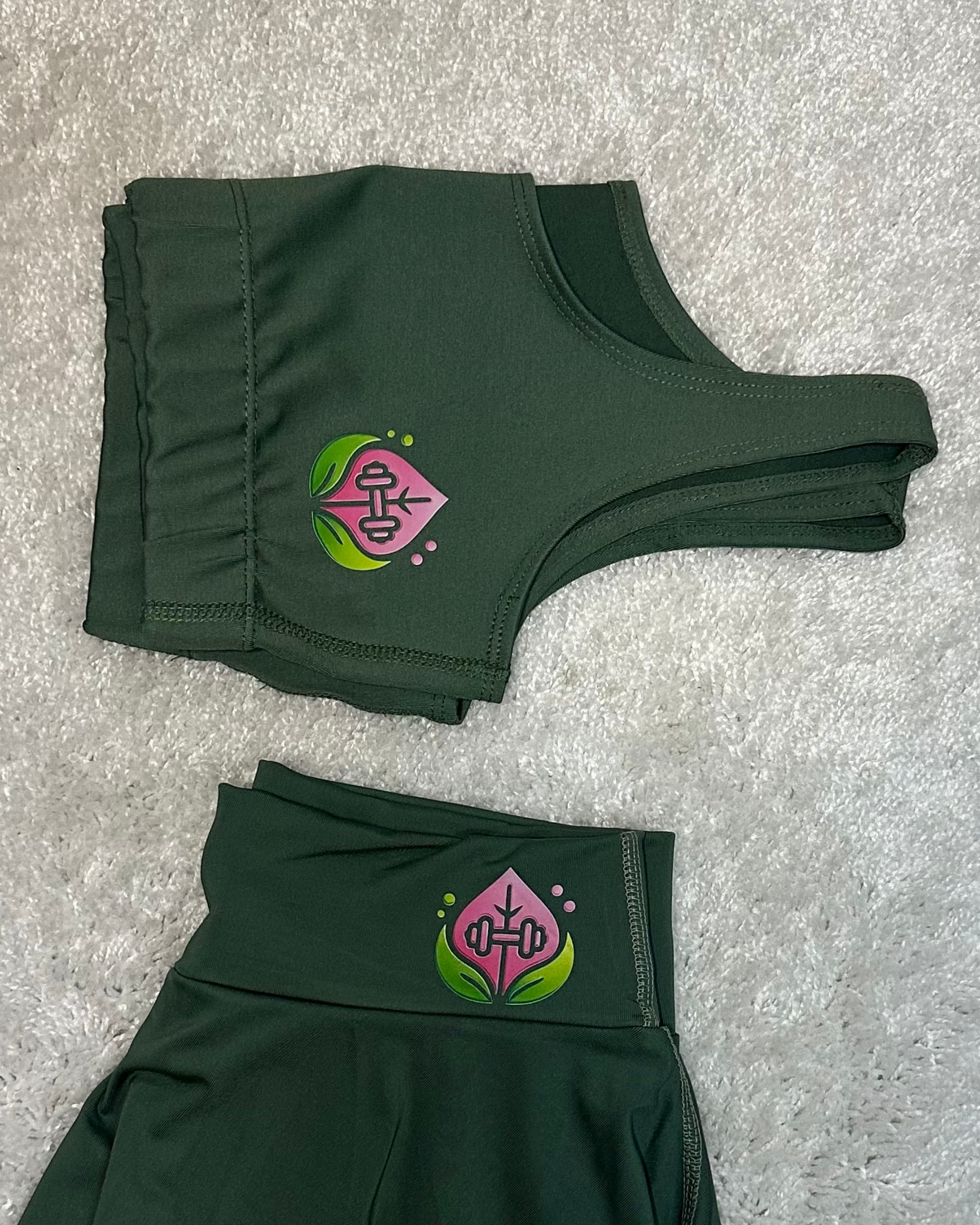 Set Deportivo Verde Oliva – Falda + Top