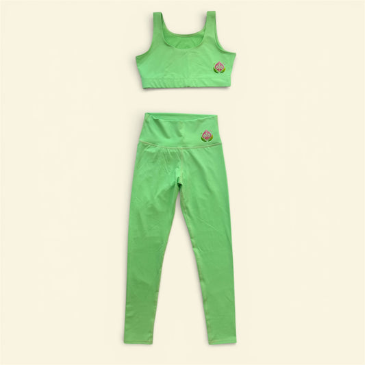 The Essential Set — Green