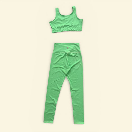 The Essential Set — Green