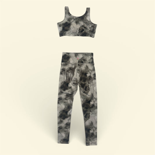 The Essential Set – Smoke