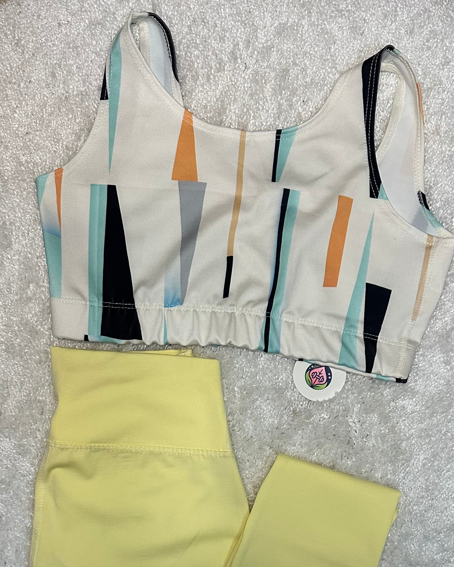 Set_Deportivo_Sunshine_Geo_Frescura_y_Estilo_con_Energ_a_Positiva